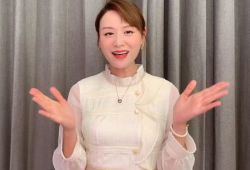 91岁吴妈妈直播间视频,岁月流转，母爱永恒